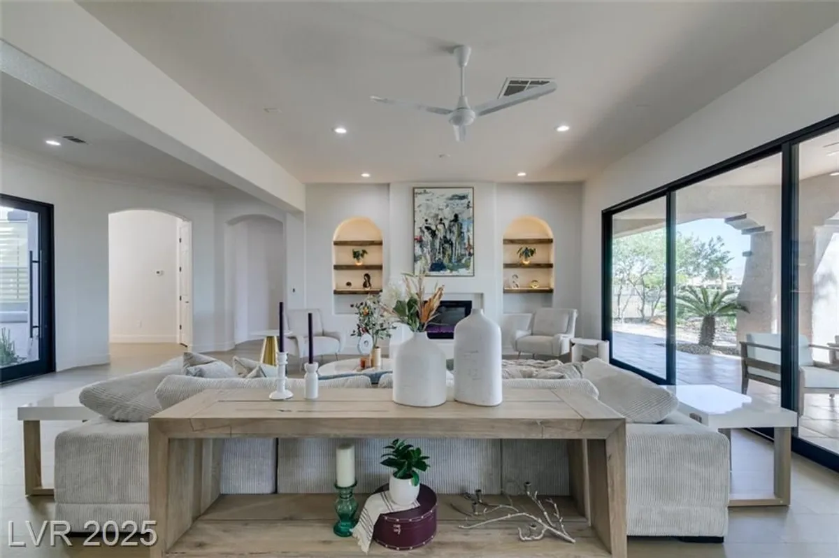 Property Slideshow image 1 of 32 | 5192 estasi st, Las Vegas, NV, 89135