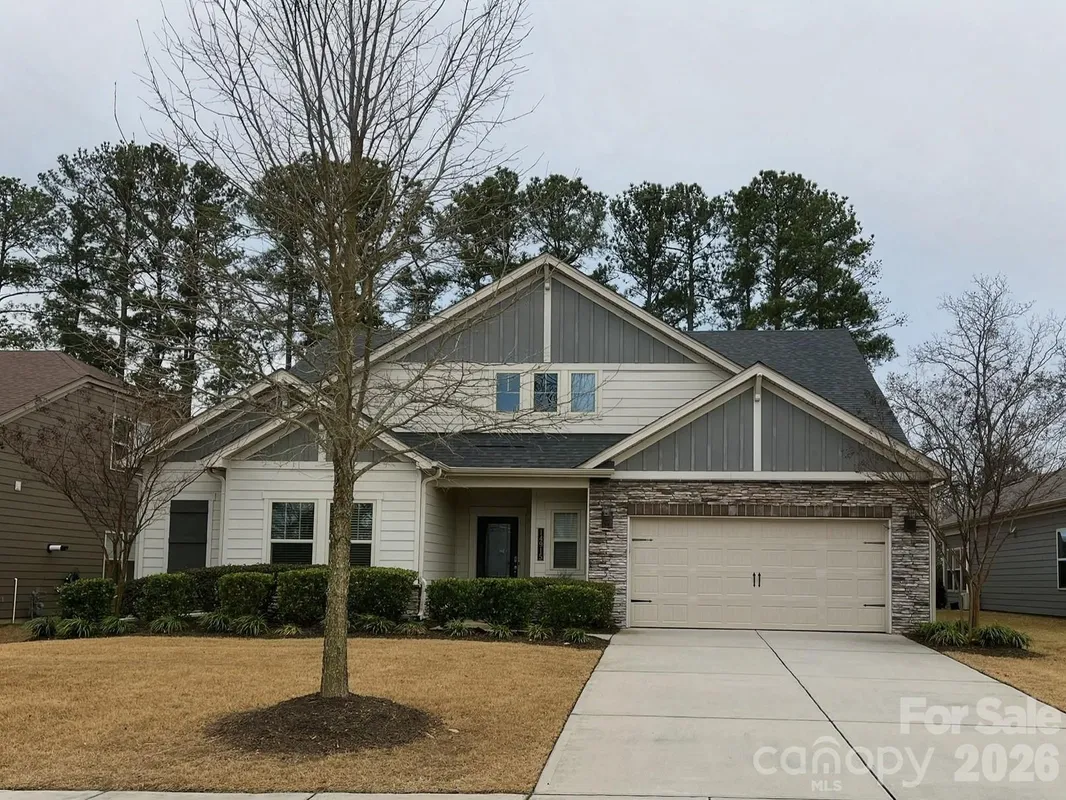 Property Slideshow image 1 of 1 | 14915 batteliere dr, Charlotte, NC, 28278