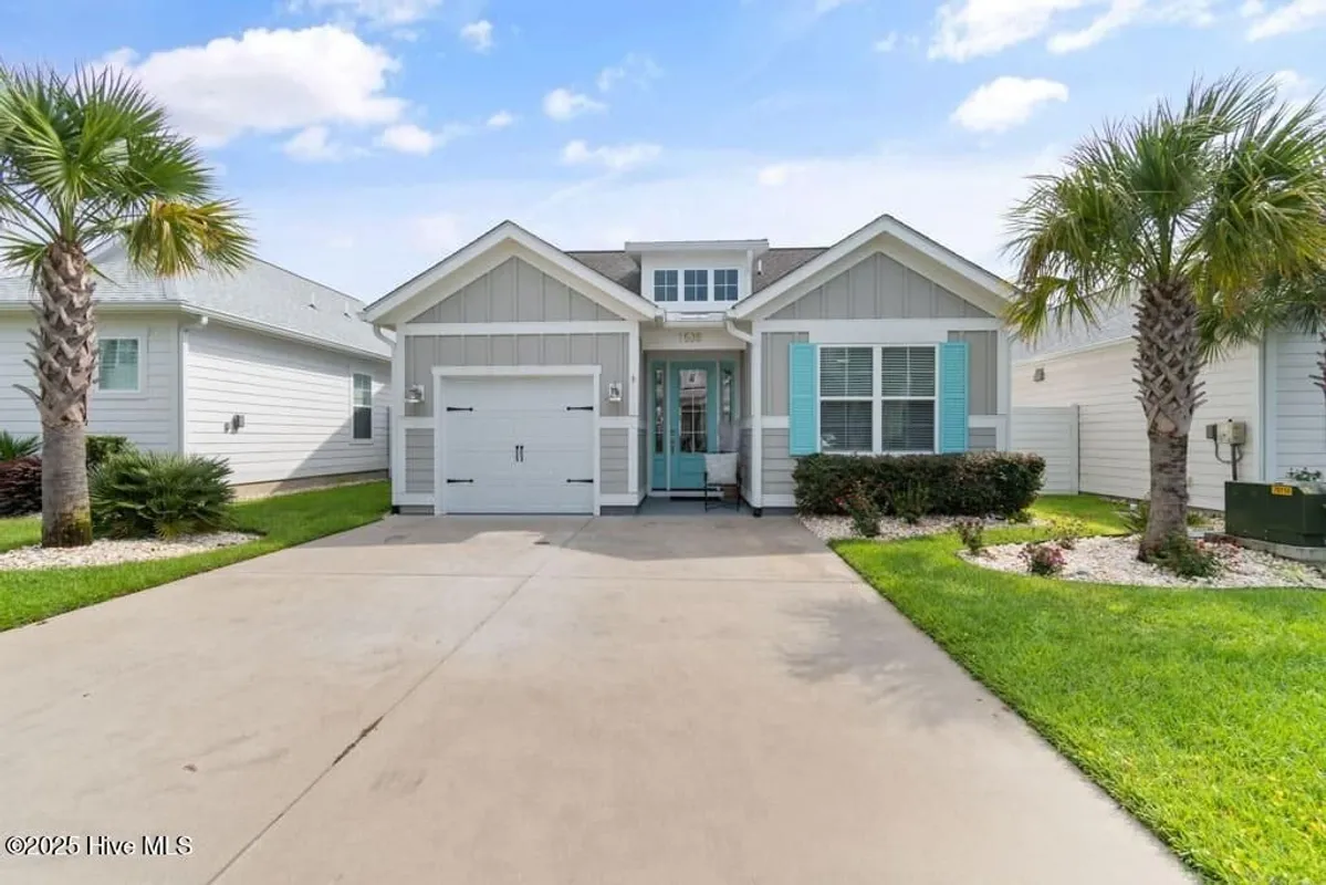 Property Slideshow image 1 of 54 | 1535 harbour place dr, Calabash, NC, 28467