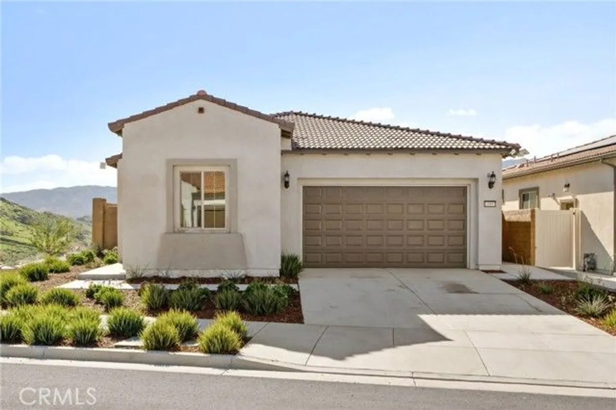 Property Slideshow image 1 of 71 | 11957 shadeland dr, Corona, CA, 92883