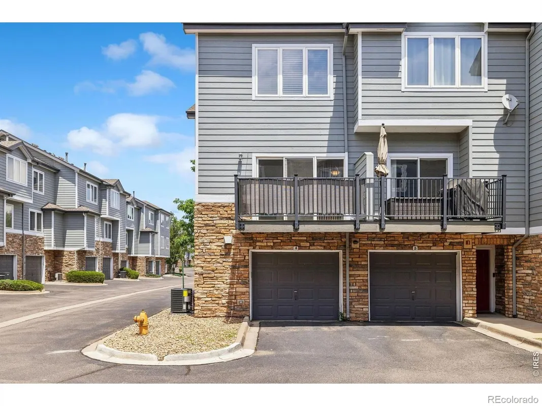 Property Slideshow image 1 of 32 | 2761 w riverwalk cir a, Littleton, CO, 80123