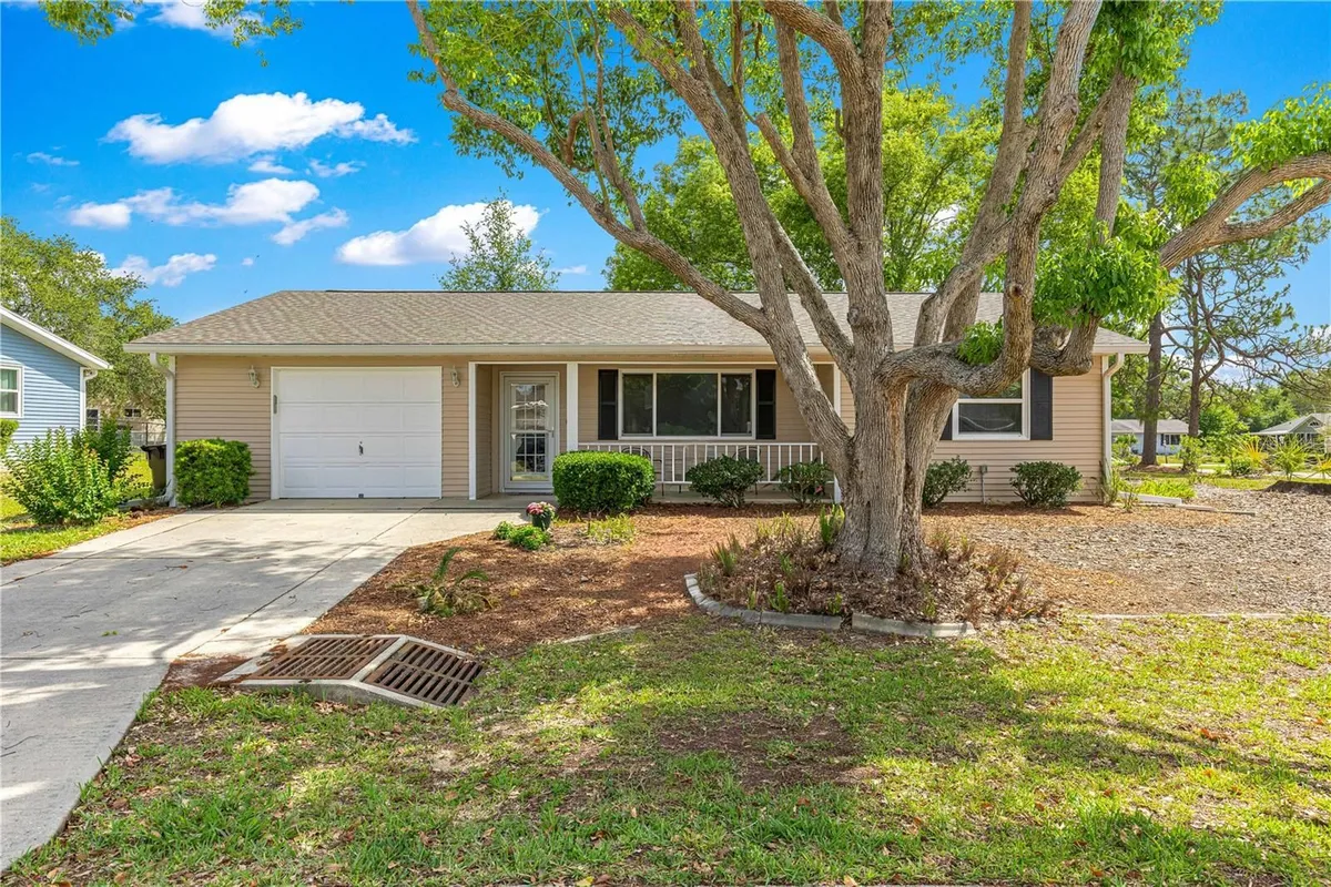 Property Slideshow image 1 of 35 | 11521 sw 85th ave, Ocala, FL, 34481