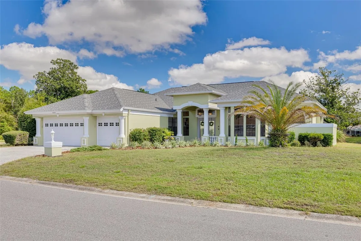 Property Slideshow image 1 of 47 | 10084 twelve oaks ct, Weeki Wachee, FL, 34613