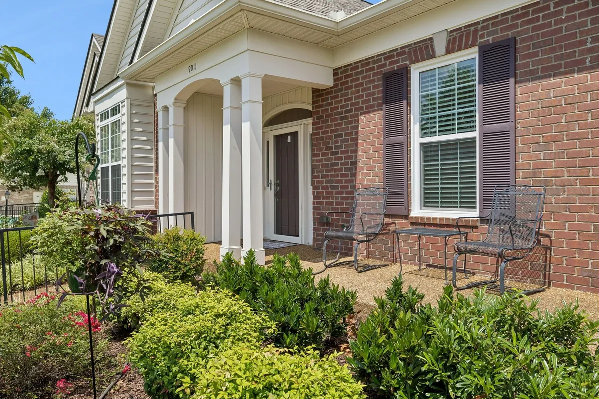 Property Slideshow image 1 of 35 | 9011 sunrise cir, Franklin, TN, 37067