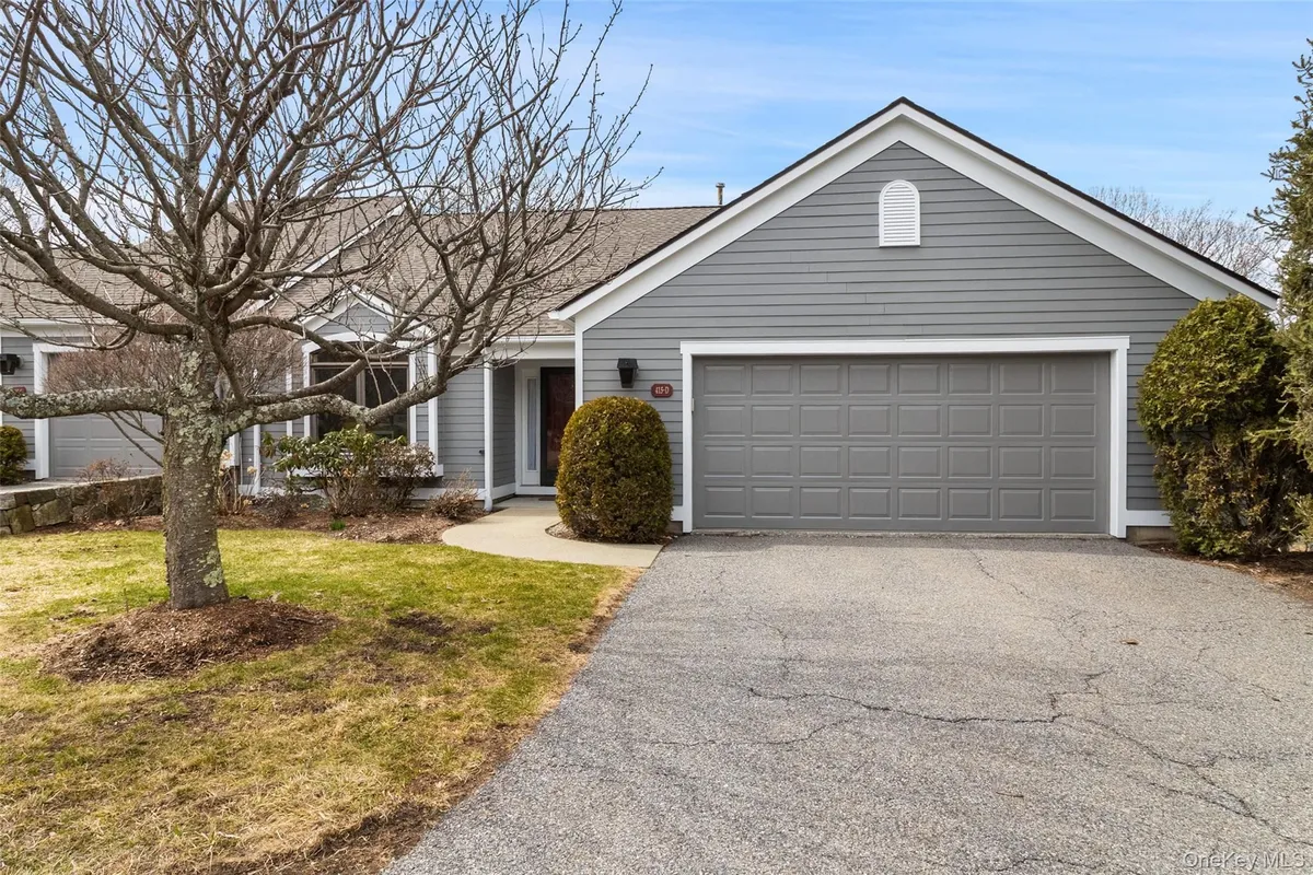 Property Slideshow image 1 of 45 | 415 heritage hills dr d, Somers, NY, 10589