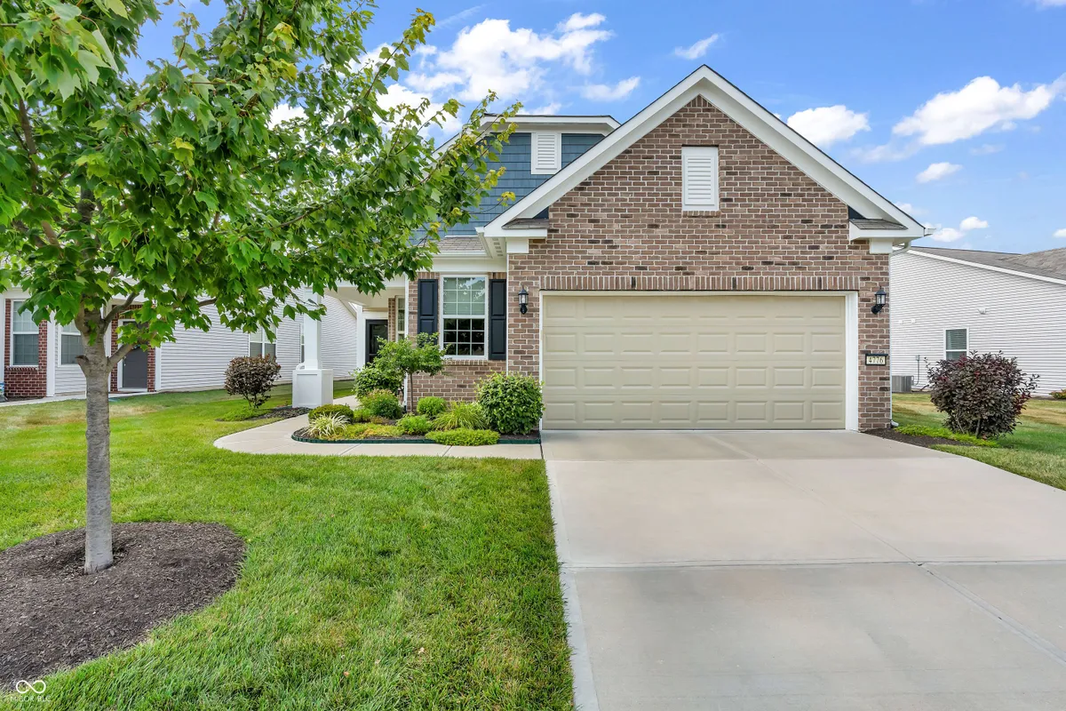 Property Slideshow image 1 of 43 | 4776 allium dr, Plainfield, IN, 46168