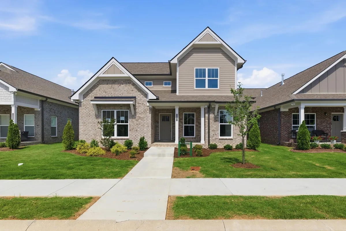 Property Slideshow image 1 of 50 | 7207 maddenwood ln, Hermitage, TN, 37076