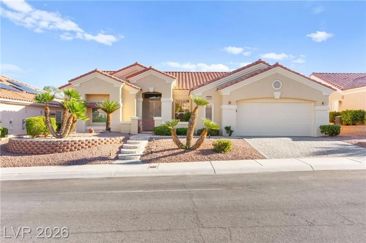 Property Slideshow image 1 of 90 | 3004 darby falls dr, Las Vegas, NV, 89134