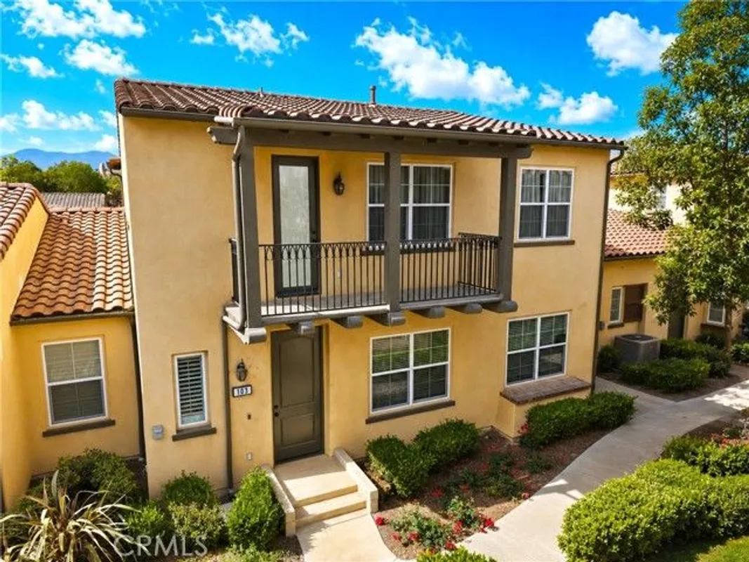 Property Slideshow image 1 of 38 | 4317 jct 103, Corona, CA, 92883