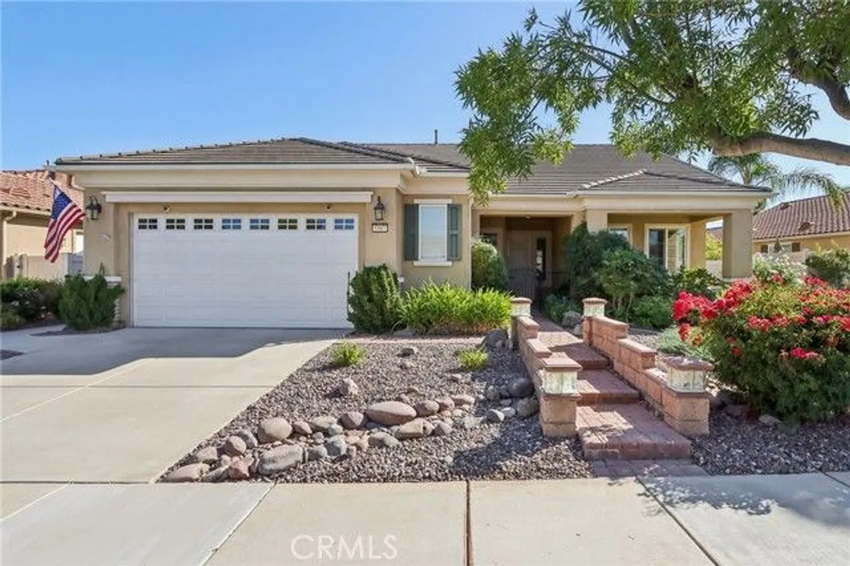 Property Slideshow image 1 of 73 | 5587 paseo famosa, Hemet, CA, 92545
