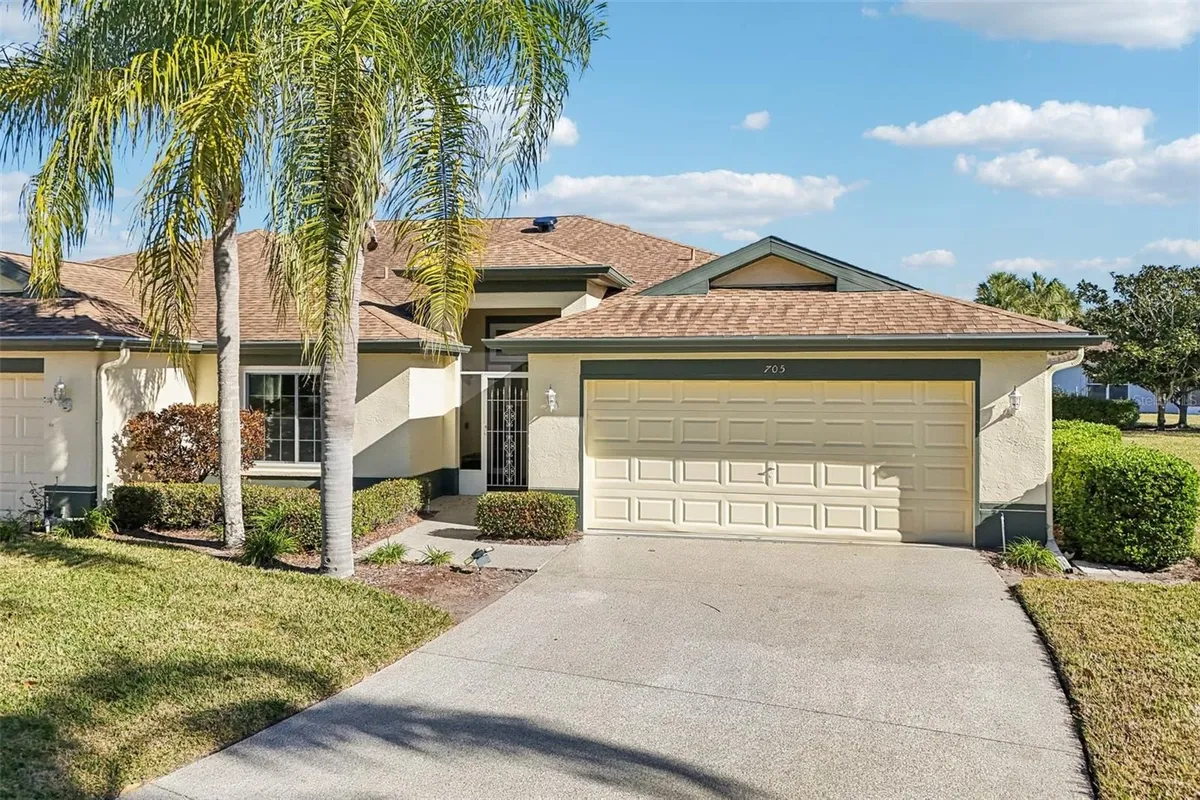 Property Slideshow image 1 of 64 | 705 tilbury ct, Sun City Center, FL, 33573