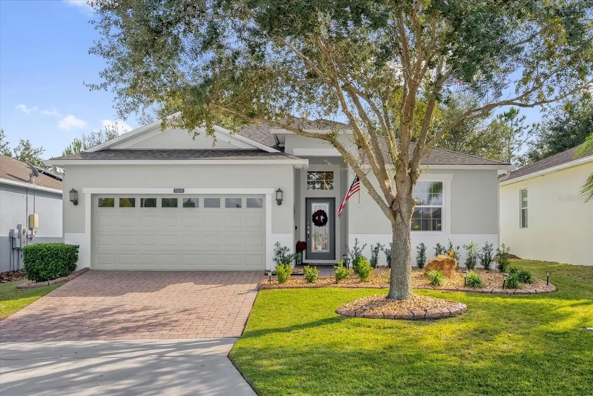 Property Slideshow image 1 of 48 | 3808 serena ln, Clermont, FL, 34711