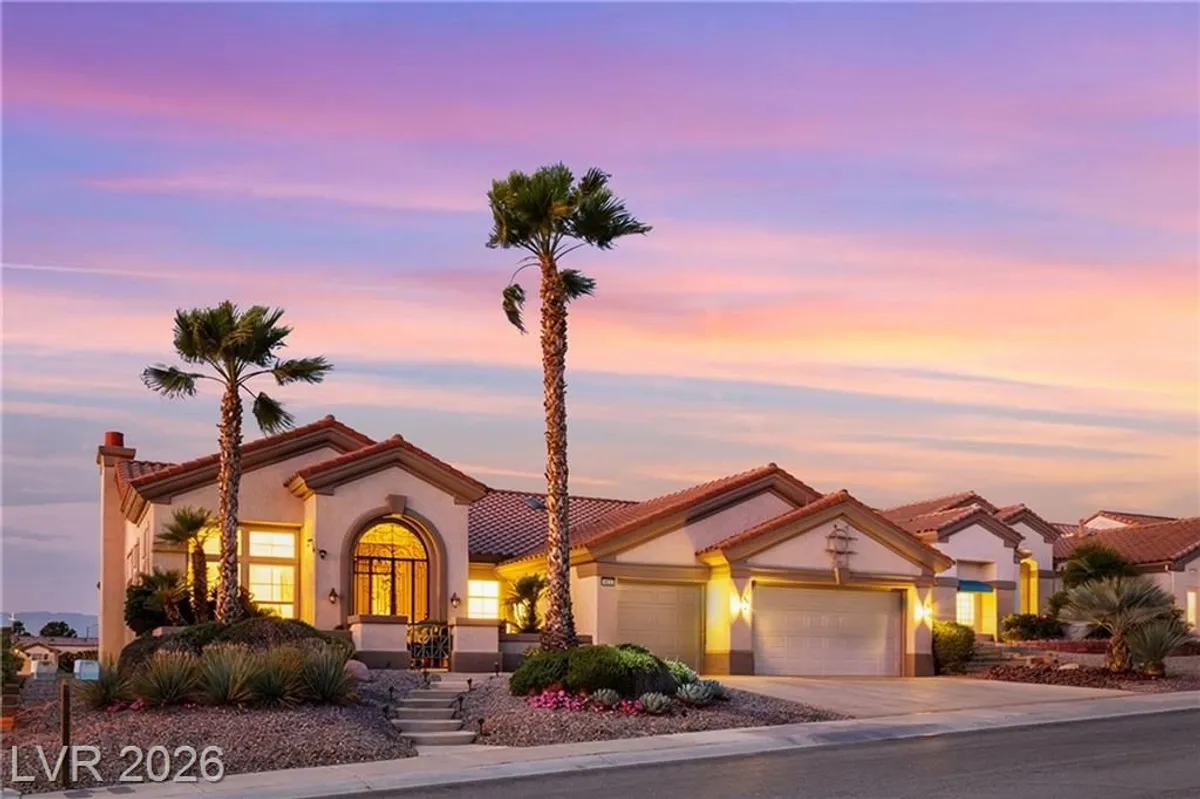 Property Slideshow image 1 of 51 | 10033 villa ridge dr, Las Vegas, NV, 89134