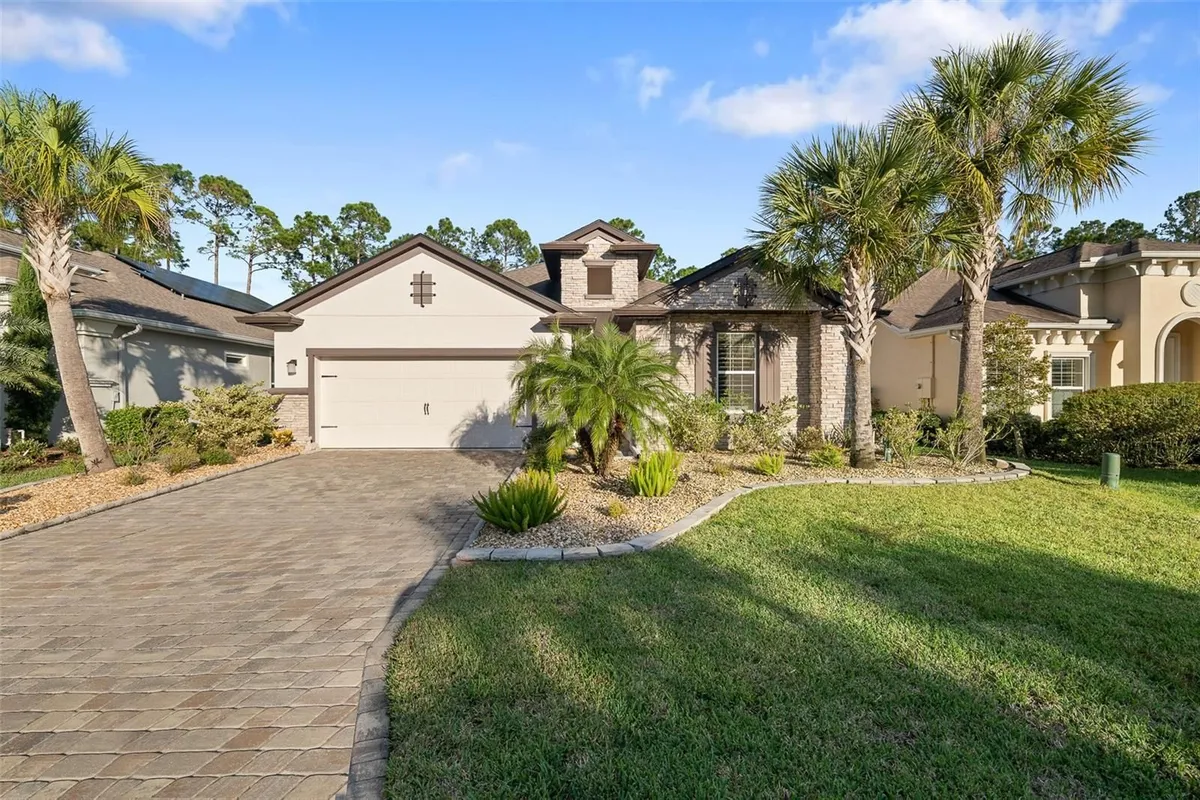 Property Slideshow image 1 of 65 | 823 creekwood dr, Ormond Beach, FL, 32174