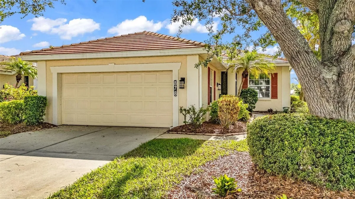 Property Slideshow image 1 of 46 | 878 chalmers dr 878, Venice, FL, 34293