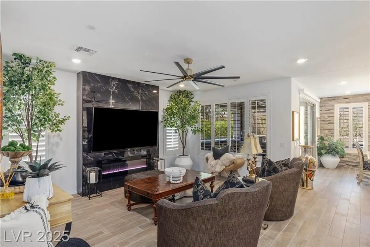 Property Slideshow image 1 of 44 | 25 red creek bluff st, Henderson, NV, 89011