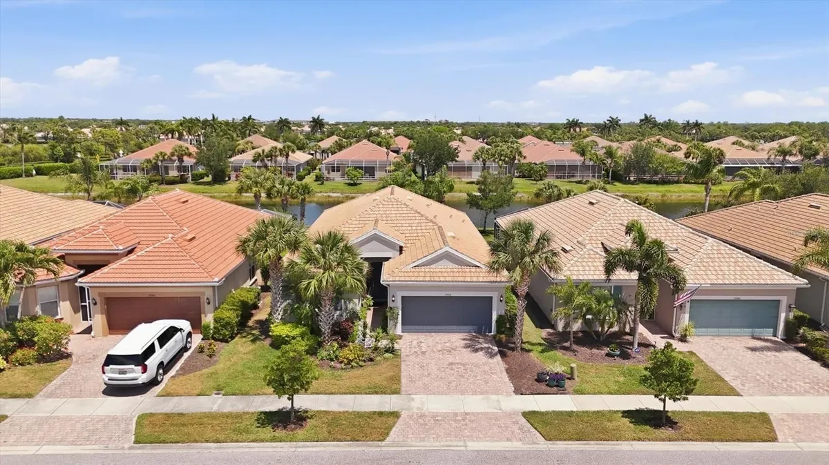 Property Slideshow image 1 of 66 | 19454 rizzuto st, Venice, FL, 34293