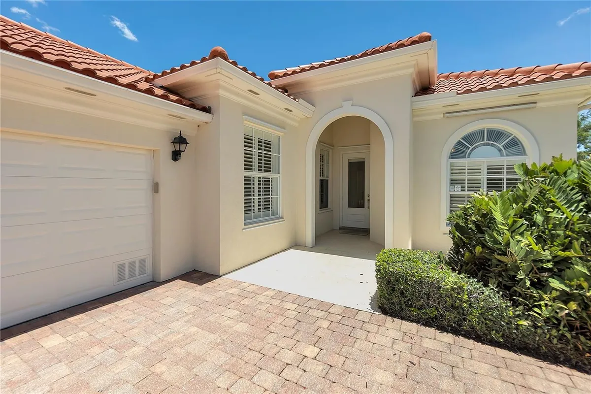 Property Slideshow image 1 of 40 | 5779 wilena pl, Sarasota, FL, 34238