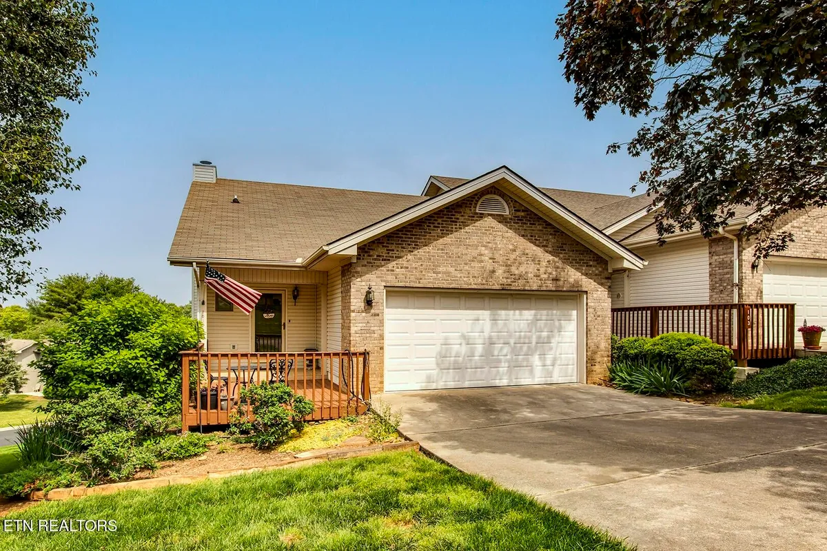 Property Slideshow image 1 of 32 | 101 poteau trce, Loudon, TN, 37774