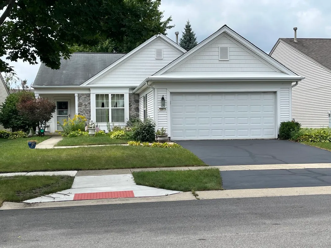 Property Slideshow image 1 of 5 | , Huntley, IL, 60142