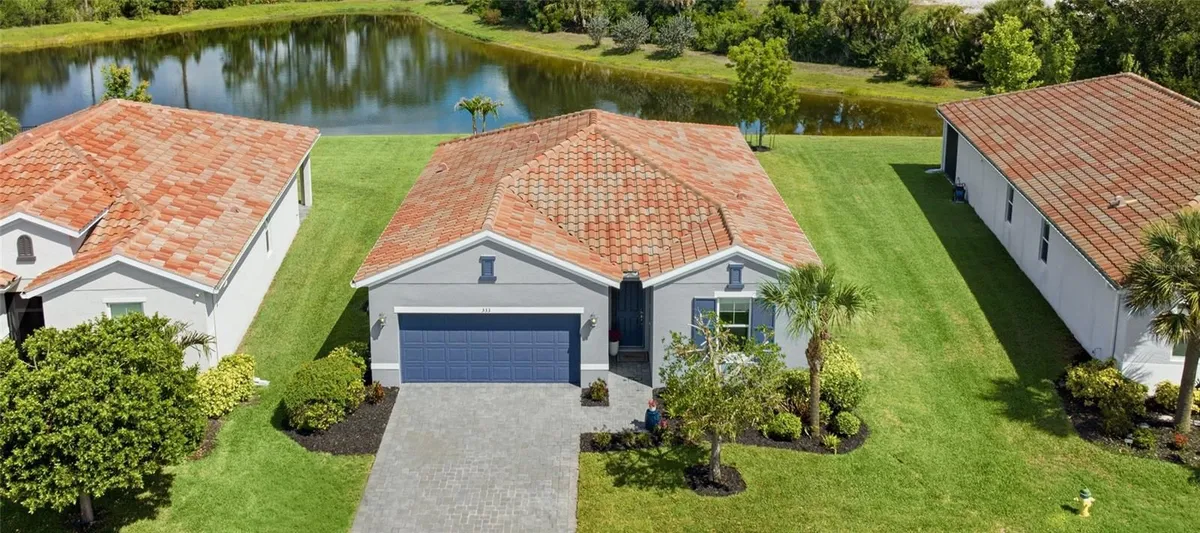 Property Slideshow image 1 of 56 | 333 daylily blvd, Nokomis, FL, 34275