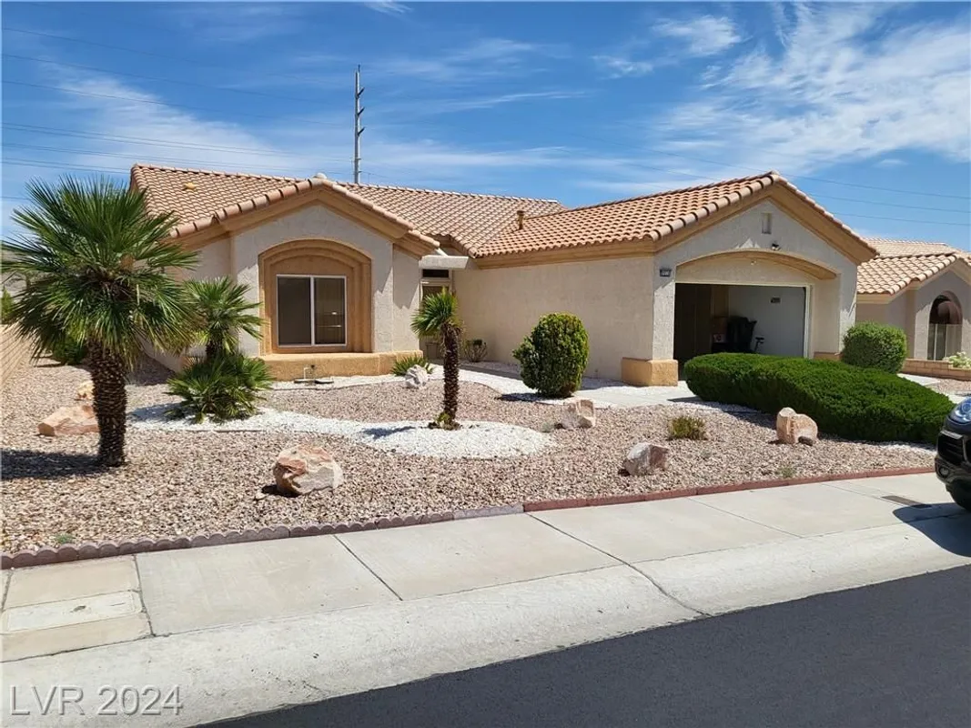 Property Slideshow image 1 of 17 | 9916 villa ridge dr, Las Vegas, NV, 89134