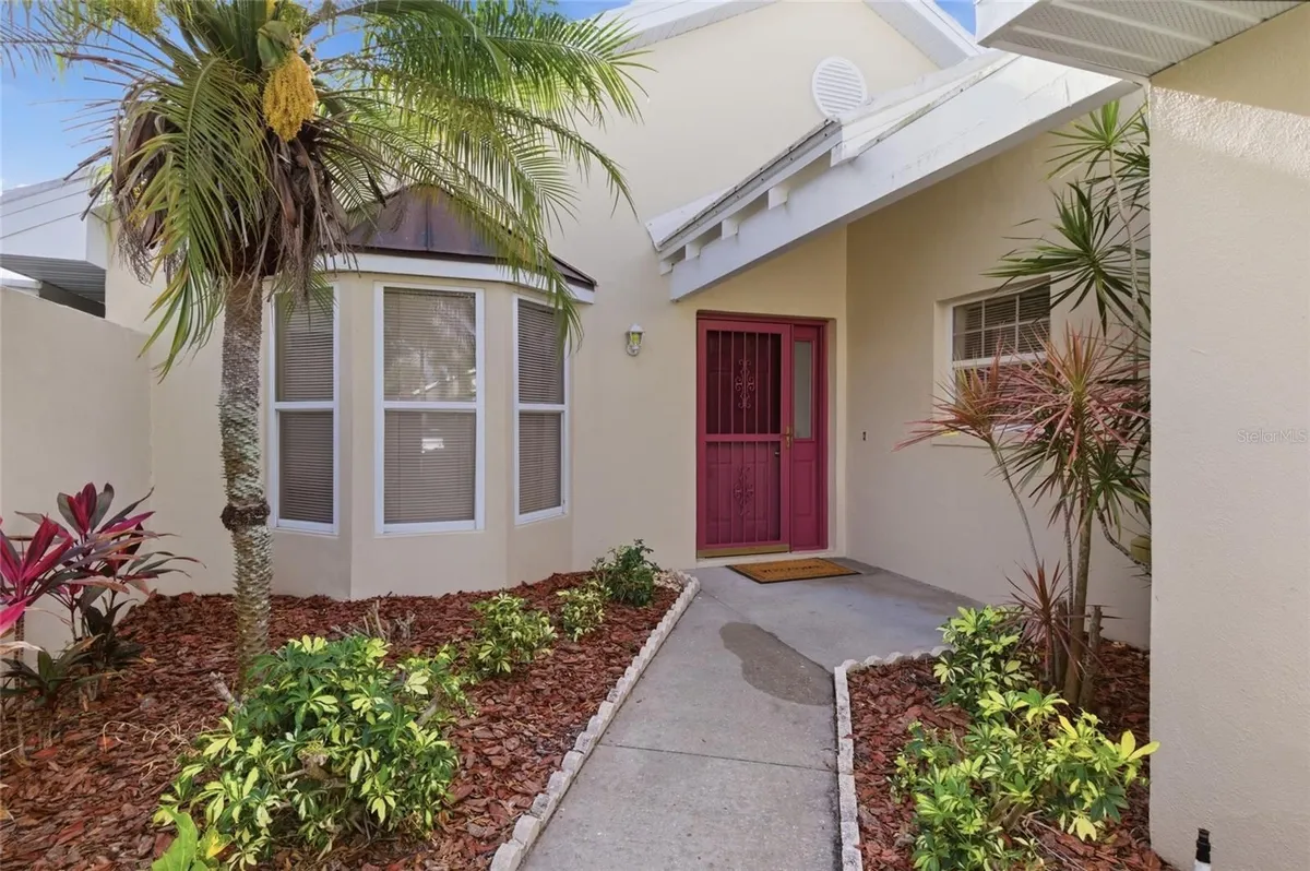 Property Slideshow image 1 of 40 | 795 harrington lake dr 71, Venice, FL, 34293