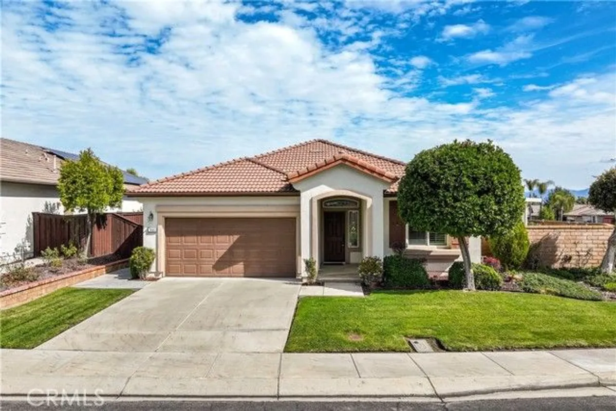 Property Slideshow image 1 of 54 | 366 garcia dr, Hemet, CA, 92545