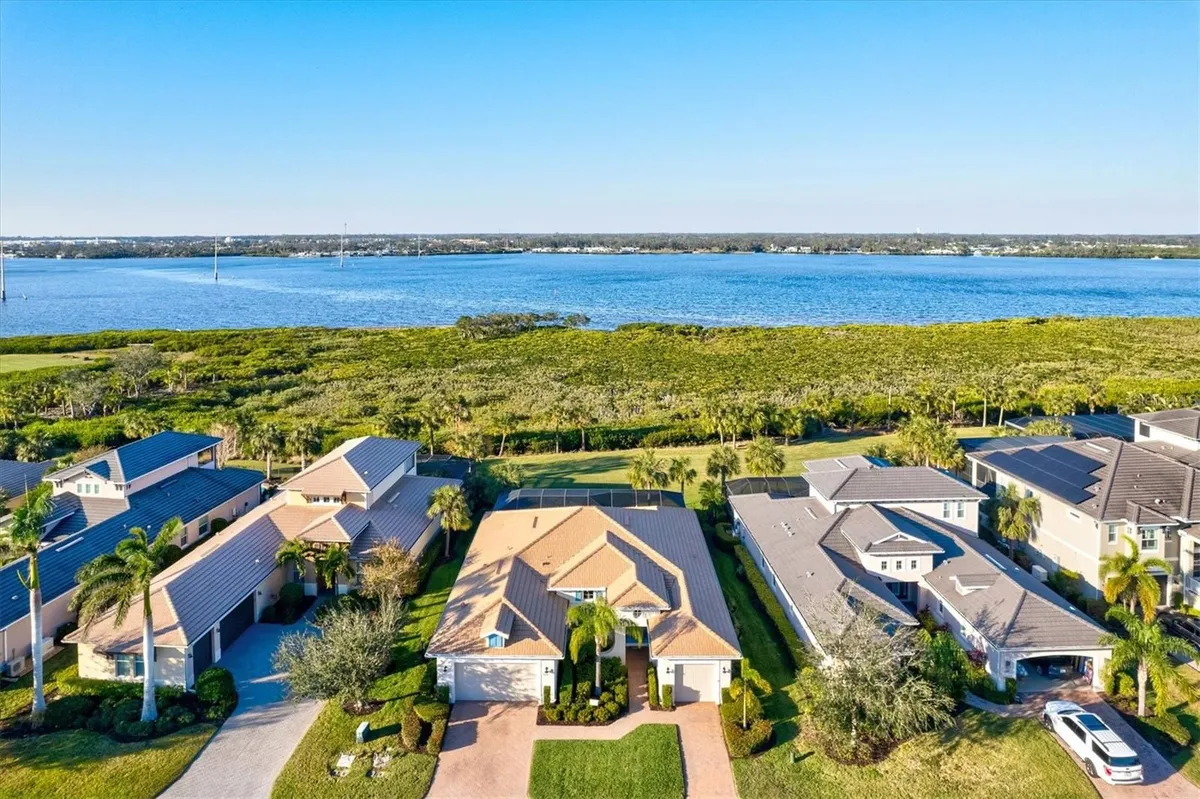 Property Slideshow image 1 of 89 | 5130 tidewater preserve blvd, Bradenton, FL, 34208