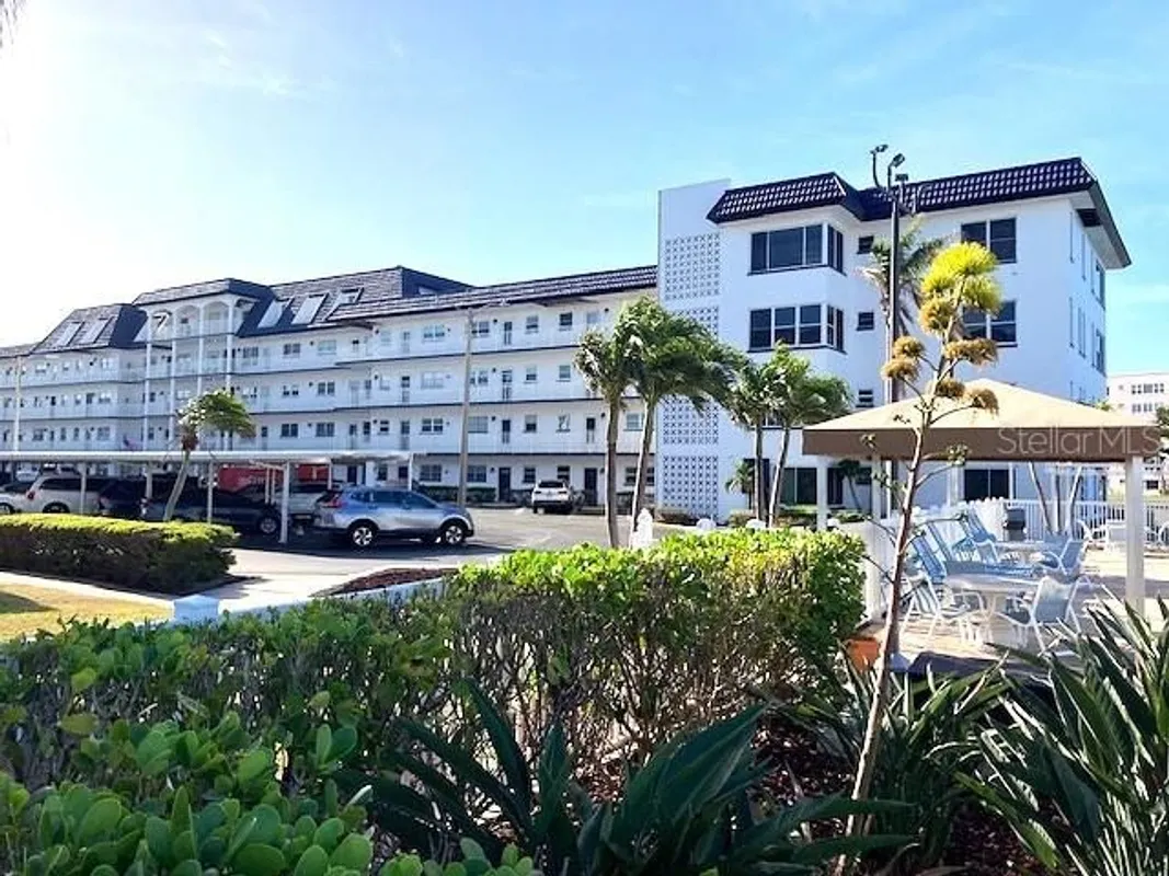 Property Slideshow image 1 of 59 | 5960 30th ave 414, Gulfport, FL, 33707