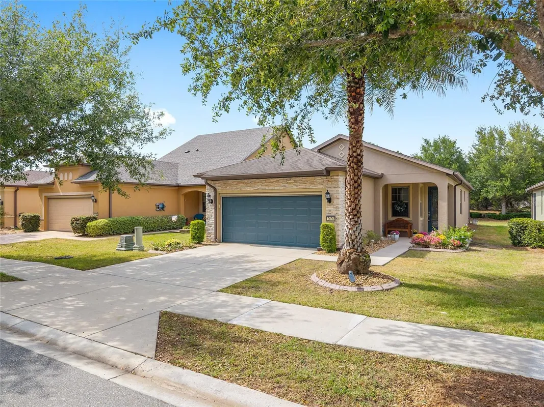 Property Slideshow image 1 of 45 | 7676 sw 94th cir, Ocala, FL, 34481
