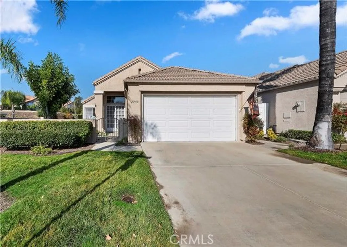 Property Slideshow image 1 of 62 | 23990 via pamilla, Murrieta, CA, 92562