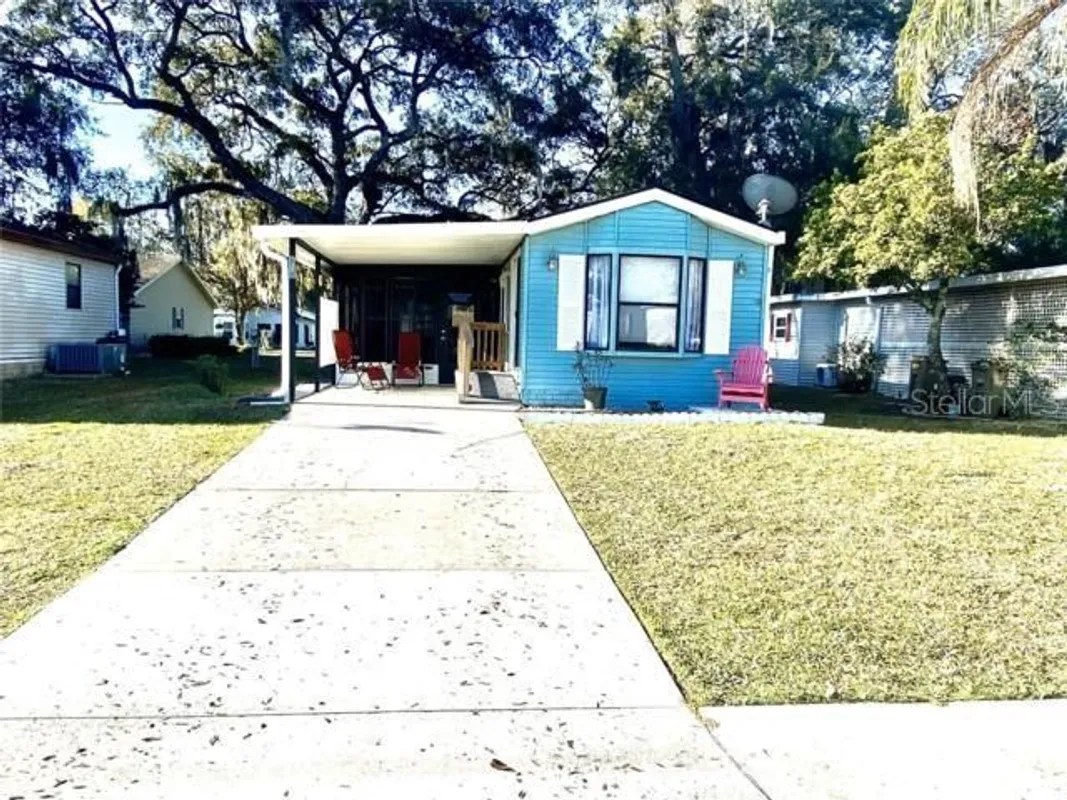 Property Slideshow image 1 of 25 | 610 cottage park ln, Leesburg, FL, 34748