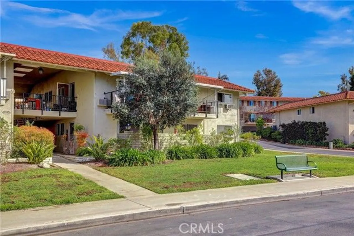 Property Slideshow image 1 of 31 | 2327 via mariposa w w a, Laguna Woods, CA, 92637