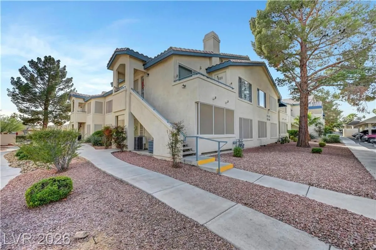 Property Slideshow image 1 of 72 | 3425 e russell rd 122, Las Vegas, NV, 89120