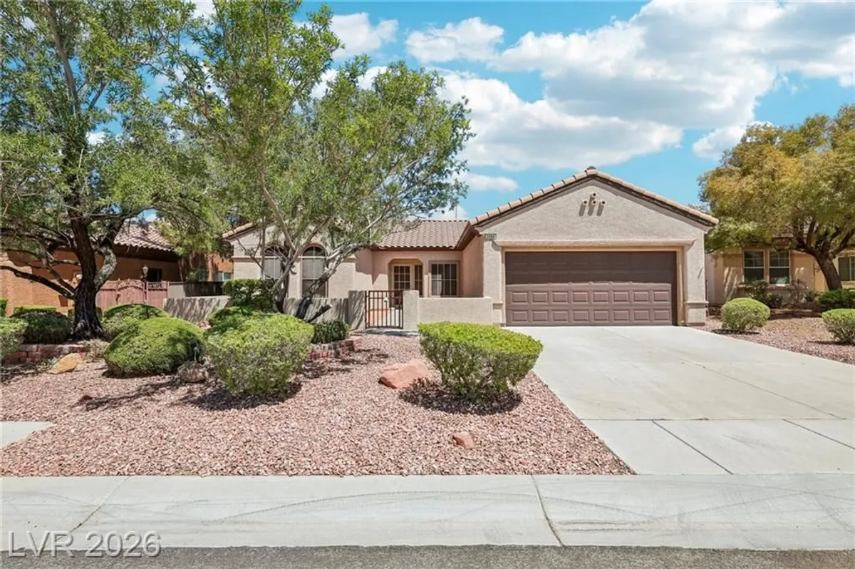 Property Slideshow image 1 of 37 | 2084 mountain city st, Henderson, NV, 89052