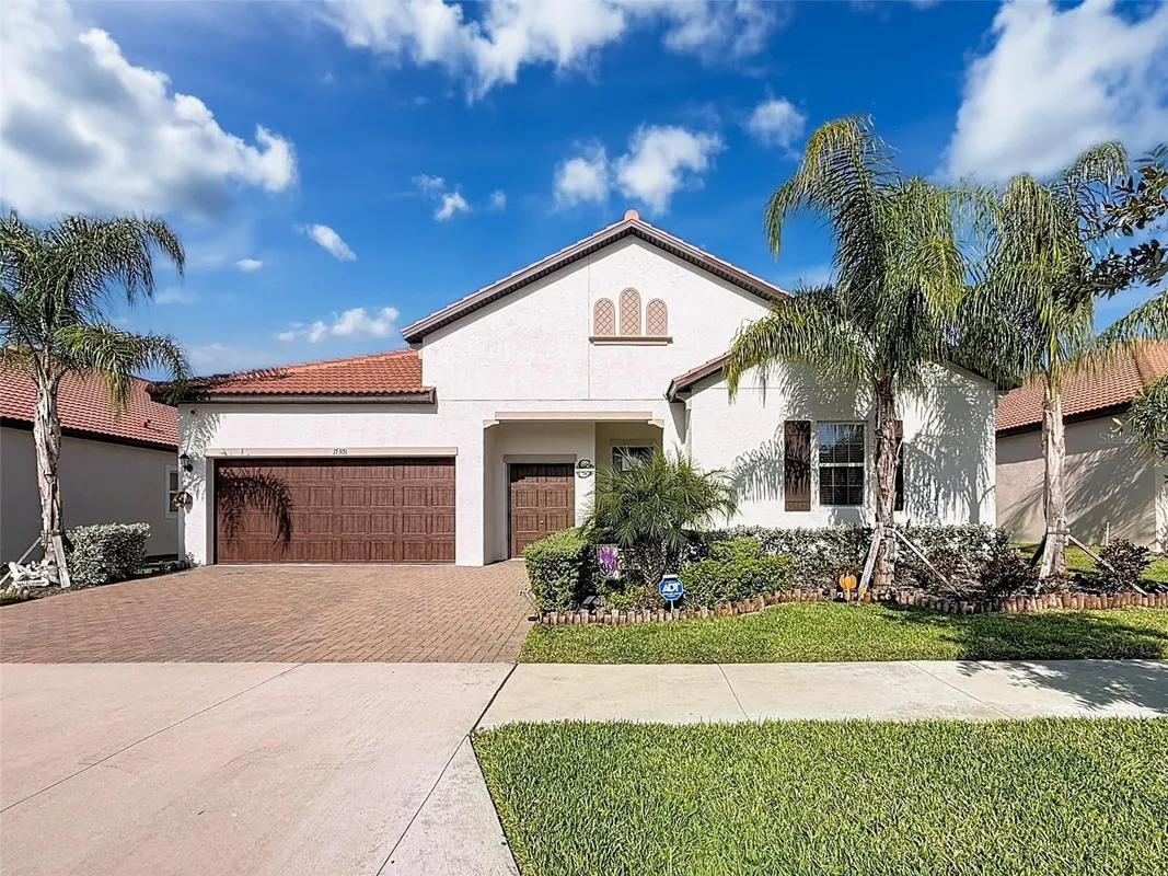 Property Slideshow image 1 of 70 | 17301 scuba crest st, Wimauma, FL, 33598