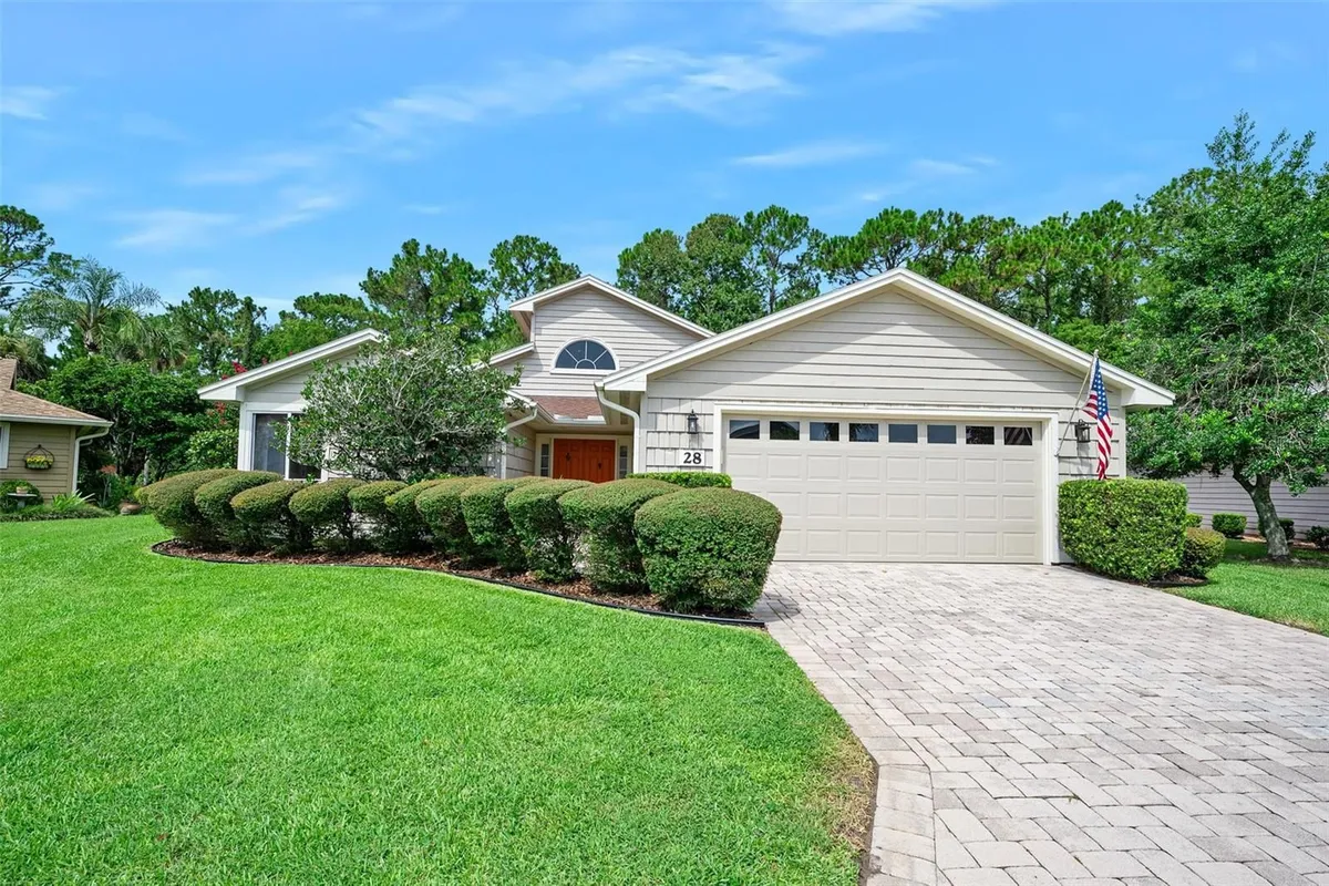 Property Slideshow image 1 of 72 | 28 treetop cir, Ormond Beach, FL, 32174
