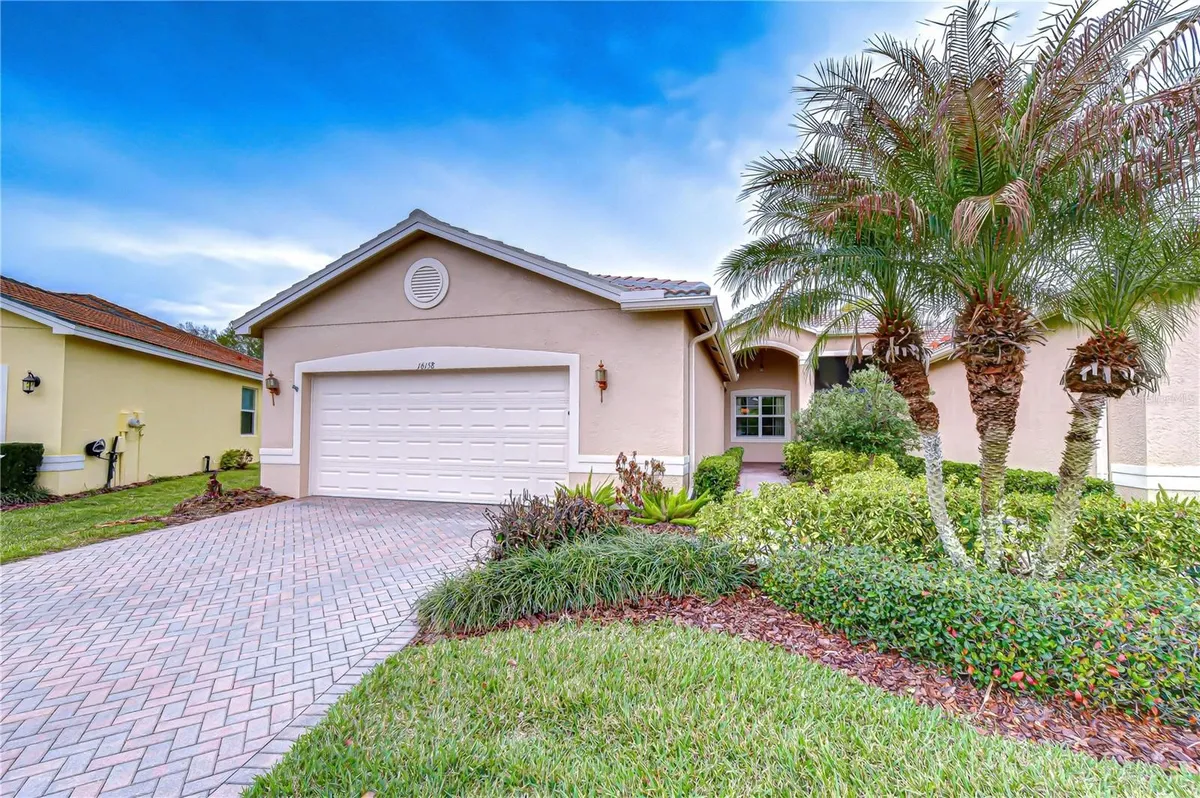 Property Slideshow image 1 of 35 | 16158 amethyst key dr drive, Wimauma, FL, 33598