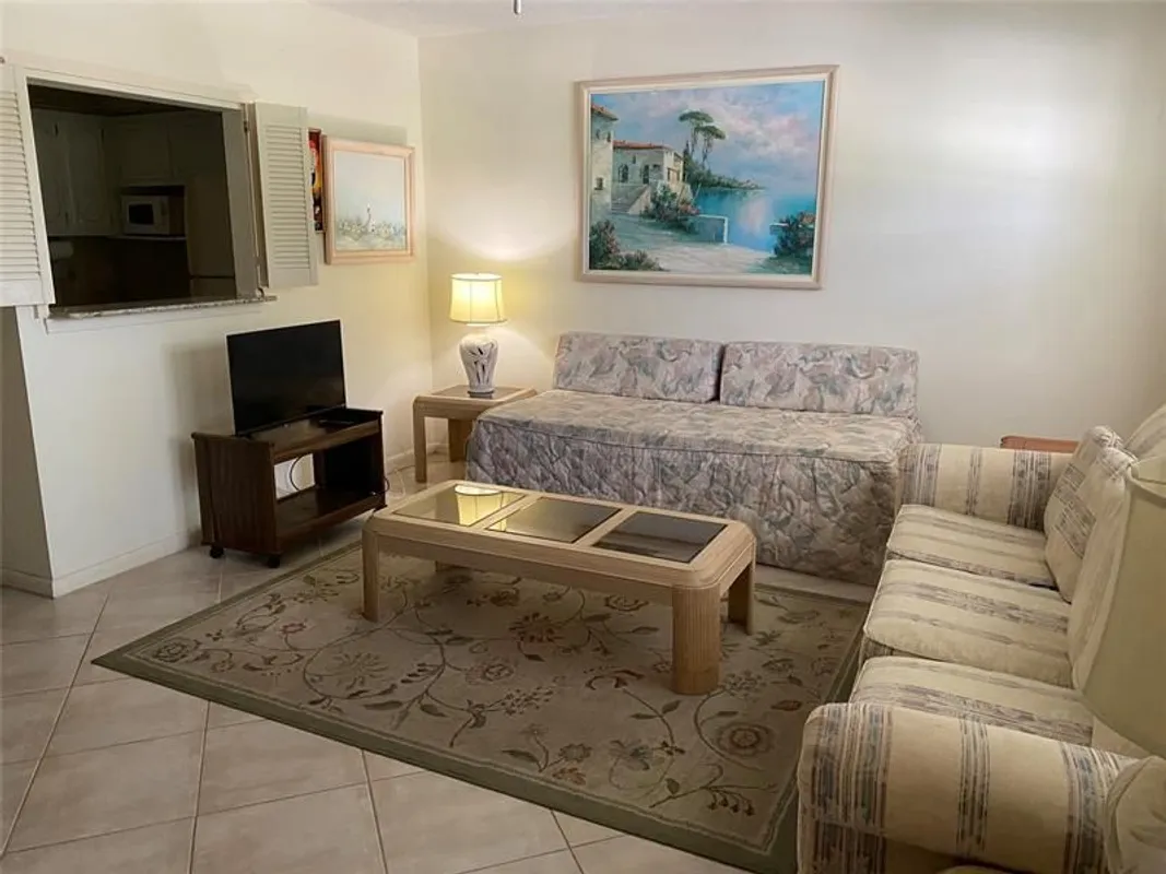 Property Slideshow image 1 of 31 | 2025 berkshire b # 2025, Deerfield Beach, FL, 33442