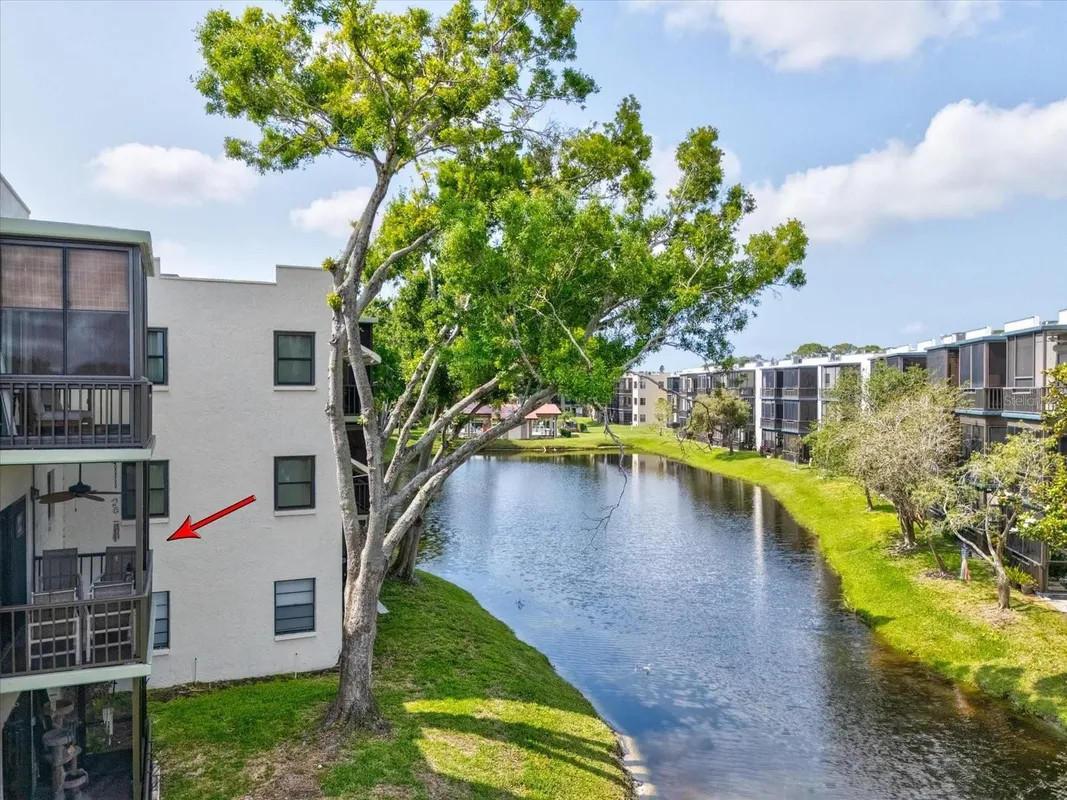 Property Slideshow image 1 of 20 | 5980 terrace park dr n unit 214, Saint Petersburg, FL, 33709