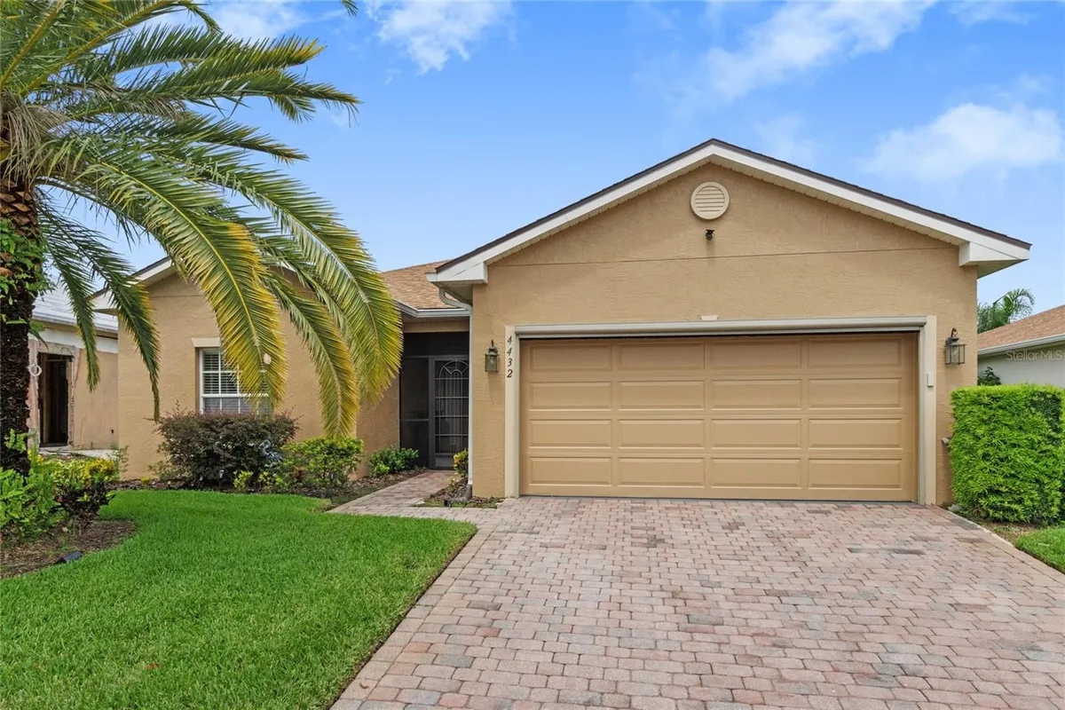Property Slideshow image 1 of 56 | 4432 waterford dr, Lake Wales, FL, 33859