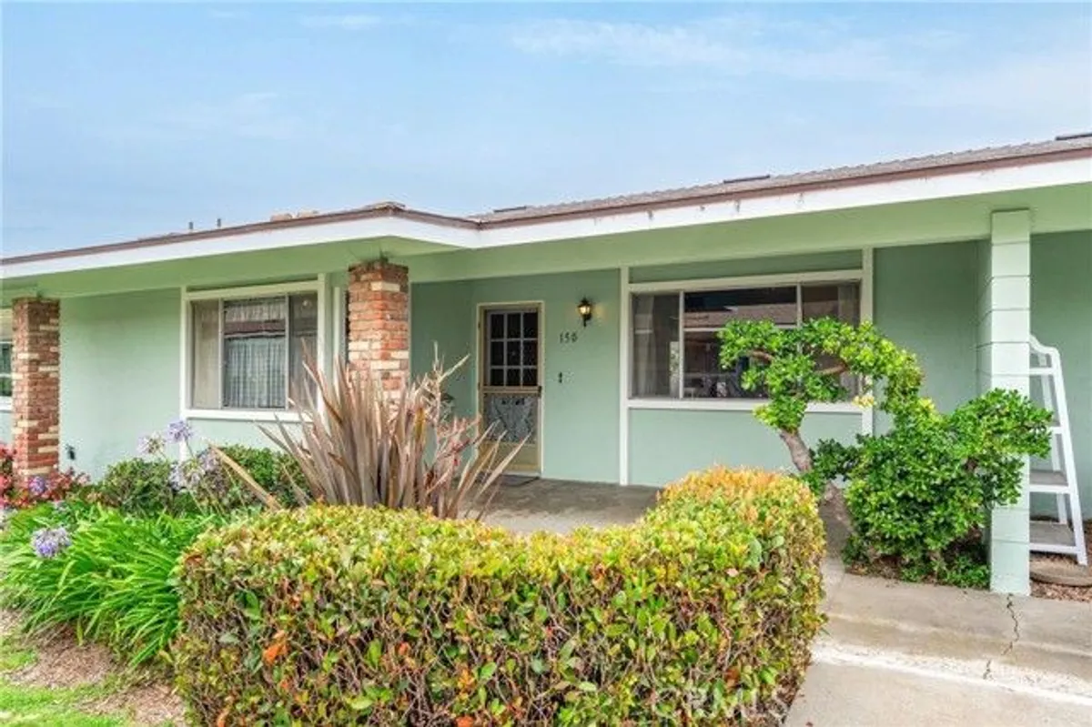 Property Slideshow image 1 of 44 | 150 e fiesta grn, Port Hueneme, CA, 93041
