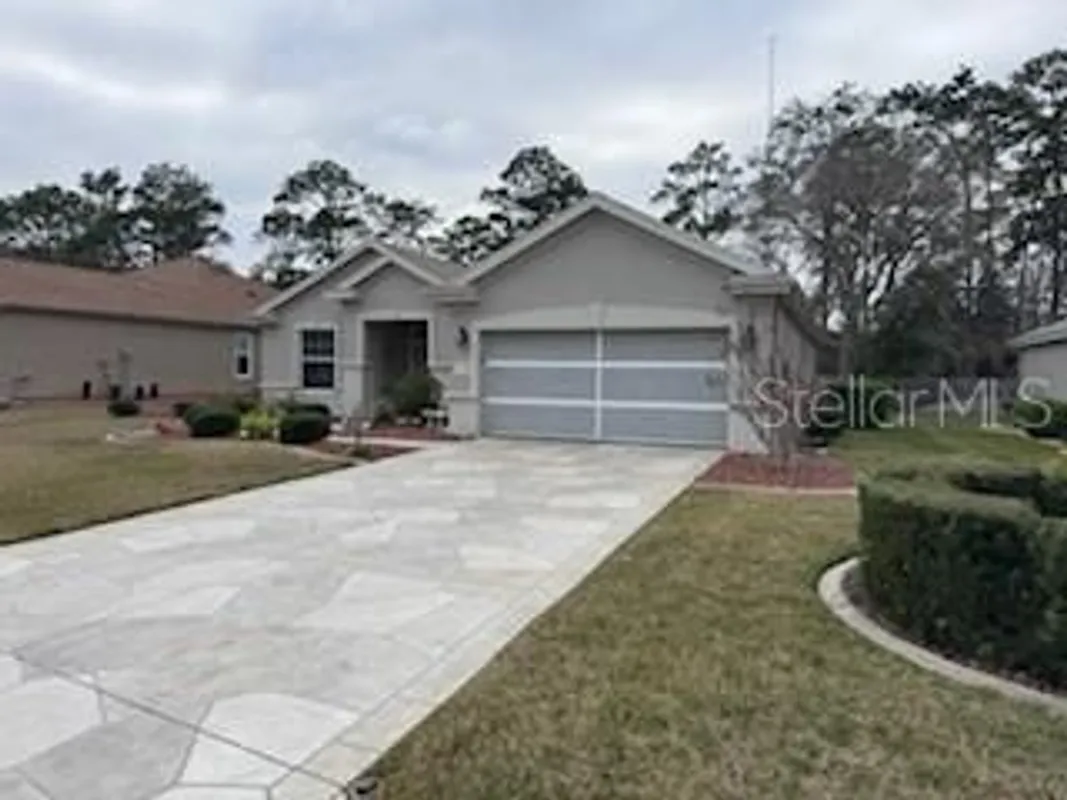 Property Slideshow image 1 of 5 | 11888 se 91st cir, Summerfield, FL, 34491