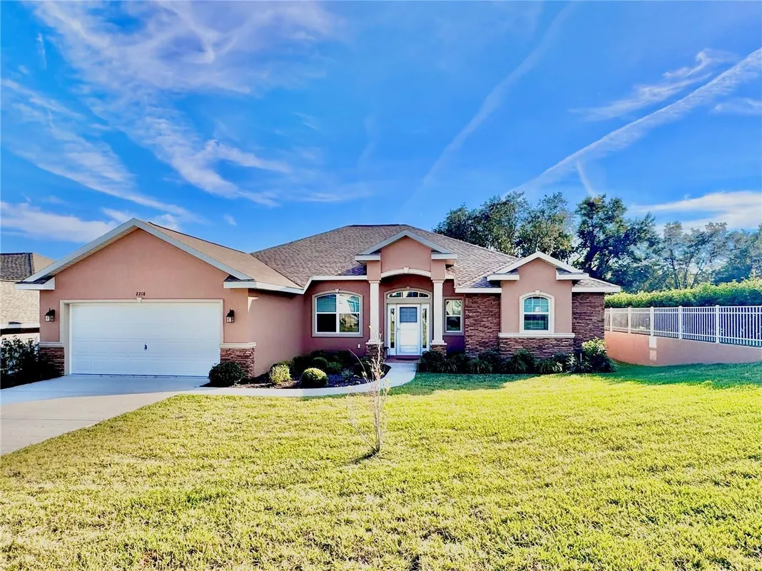 Property Slideshow image 1 of 65 | 2218 n heritage oaks path, Hernando, FL, 34442