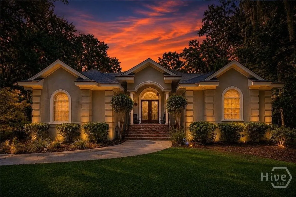 Property Slideshow image 1 of 45 | 5 poor clares ln, Savannah, GA, 31411