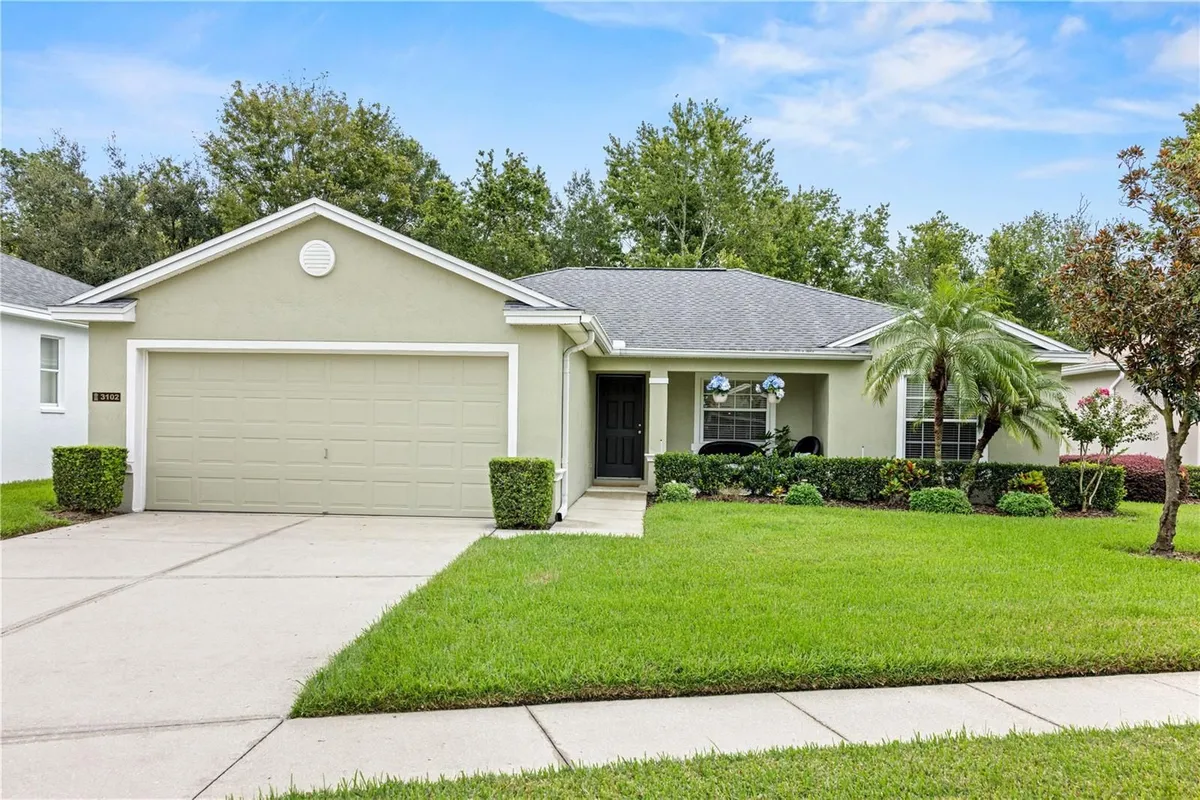 Property Slideshow image 1 of 40 | 3102 bellflower way, Lakeland, FL, 33811