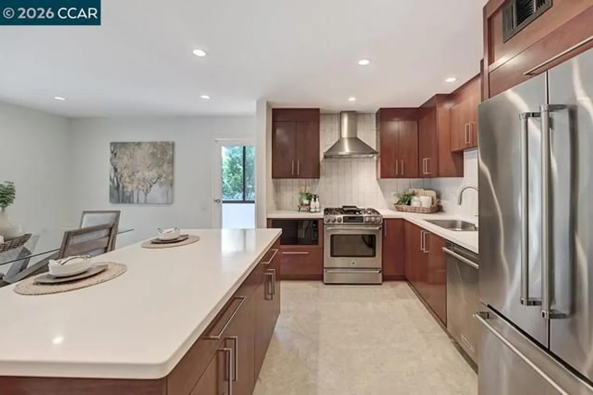 Property Slideshow image 1 of 51 | 1345 singingwood ct 8, Walnut Creek, CA, 94595