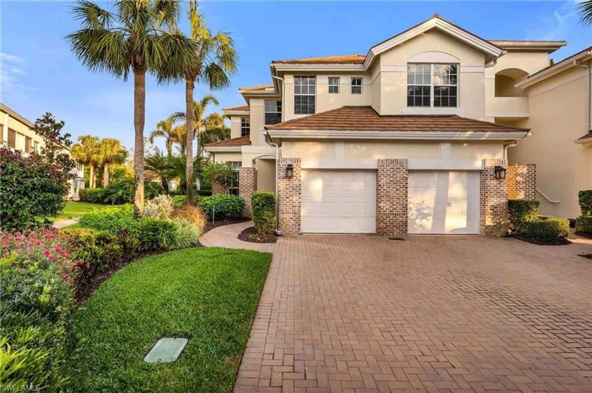 Property Slideshow image 1 of 18 | 25061 cypress hollow ct 101, Bonita Springs, FL, 34134