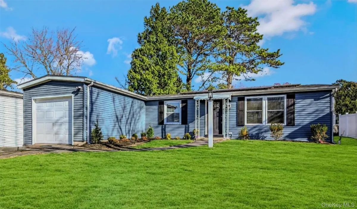 Property Slideshow image 1 of 40 | 23 limetree dr, Manorville, NY, 11949